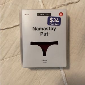 NWT Lululemon Namastay Put Thongs (3) Sz. M